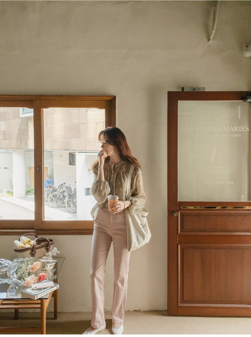 [가을꽃 여리여리 은은 플라워 블라우스[size:F(55~66반)]]